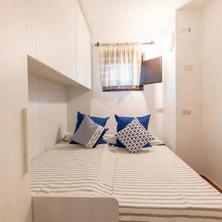 Splendido Centro Parcheggio Privato アパート