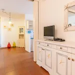 Splendido Centro Parcheggio Privato Porto Rotondo